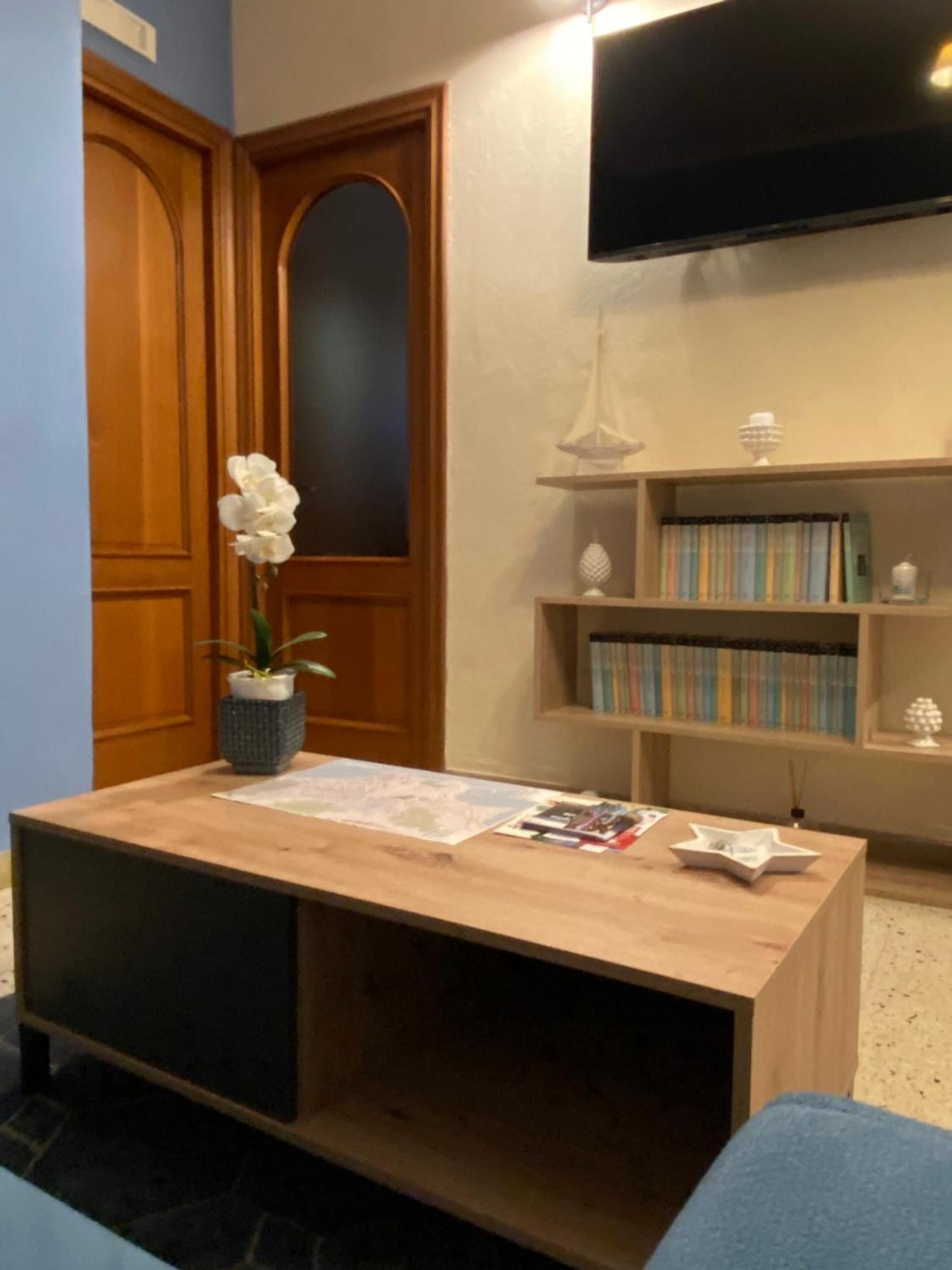 Casa Dominique Apartment Чефалу Екстериор снимка